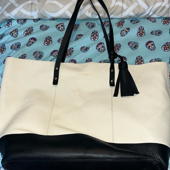 Cole Haan tote bag large cream & navy w/ removable interior pocket Vegan Leather - Picture 4 of 10